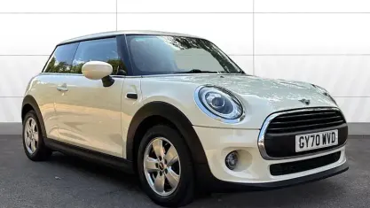 Used Mini Cooper Classic 136 HP (100 kW) 2020 White Hatchback