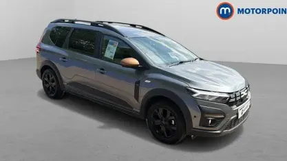 Used Dacia Jogger Extreme 141 HP (103 kW) 2023 Grey MPV