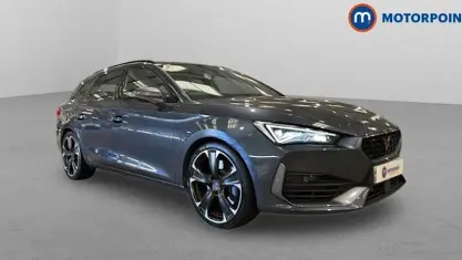 Usado Cupra Leon VZ2 310 CV (228 kW) 2023 Gris Familiar