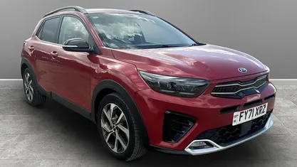 Used Kia Stonic GT-Line 120 HP (88 kW) 2023 SUV