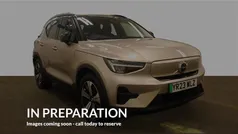 Used 2023 Volvo XC40 Core SUV | £23,520 (Good price)