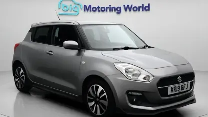 Used Suzuki Swift 90 HP (66 kW) 2019 Silver Hatchback