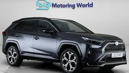 Used Toyota RAV4 306 HP (225 kW) 2022 SUV