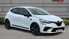White Used 2023 Renault Clio V Engineered Hatchback | £15,995 (Fair price)