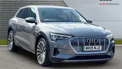 Used Audi e-tron Design 300 kW (408 HP) 2020 SUV