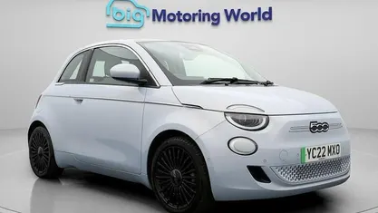 Used Fiat 500e La Prima 86 kW (118 HP) 2025 Hatchback