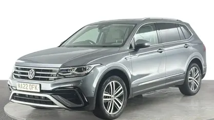 Used VW Tiguan Allspace Elegance 150 HP (110 kW) 2022 Grey SUV