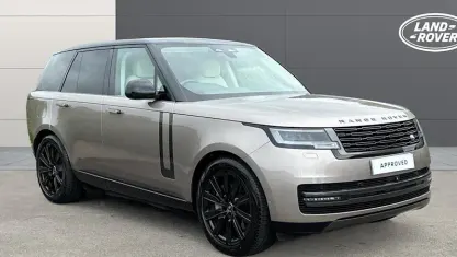 Used Land Rover Range Rover SE 441 HP (324 kW) 2023 Other SUV