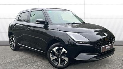 Używany Suzuki Swift 82 KM (60 kW) 2024 Czarny Hatchback