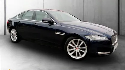 Used Jaguar XF Portfolio 241 HP (177 kW) 2018 Blue Sedan