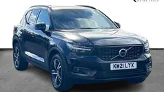 Onyx black Used 2021 Volvo XC40 R-Design SUV | £22,790 (Fair price)
