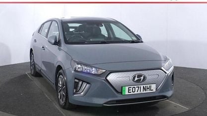 Begagnad Hyundai Ioniq Premium 100 kW (136 HK) 2021 Grå Halvkombi