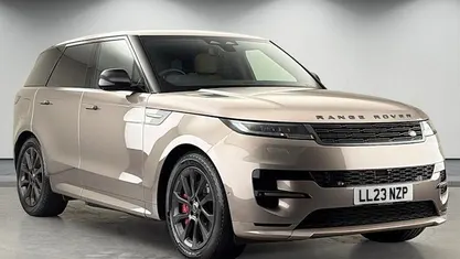 Usado Land Rover Range Rover Sport SE Dynamic 441 HP (324 kW) 2023 Castanho SUV