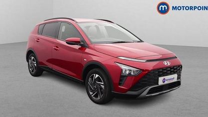 Begagnad Hyundai Bayon SE 101 HK (74 kW) 2023 Röd SUV