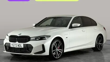 Used BMW 330e M Sport 292 HP (214 kW) 2023 White Sedan