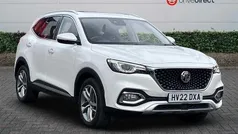 White Used 2022 MG HS Exclusive SUV | £12,900 (Fair price)