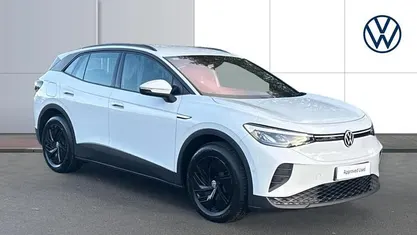 White Used 2021 VW ID.4 Pure SUV | £18,316 (Fair price)