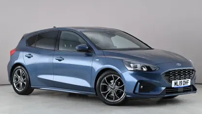 Used Ford Focus ST-Line 125 HP (91 kW) 2019 Blue Hatchback