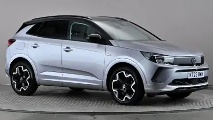 Used Vauxhall Grandland X Ultimate 131 HP (96 kW) 2023 Grey SUV
