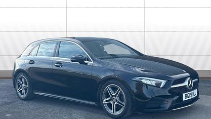 Begagnad Mercedes A180 Executive 136 HK (100 kW) 2019 Svart Halvkombi