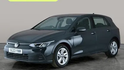 Used VW Golf VIII Life 150 HP (110 kW) 2023 Grey Hatchback