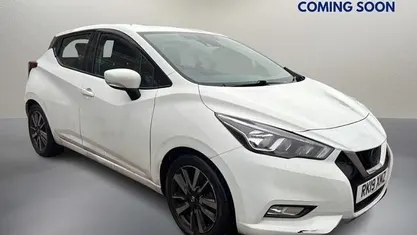 Used Nissan Micra Acenta 90 HP (66 kW) 2019 White Hatchback