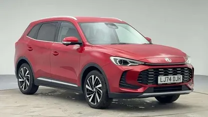 Used 2025 MG ZS Trophy Hatchback | £18,290 (Fair price)