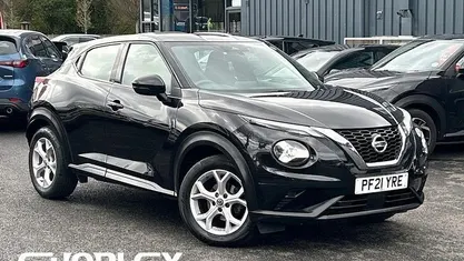 Used Nissan Juke Acenta 117 HP (86 kW) 2020 Black SUV