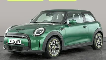 Used Mini Cooper Level 2 135 kW (184 HP) 2023 Hatchback