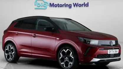 Begagnad Vauxhall Grandland X Ultimate 131 HK (96 kW) 2024 SUV