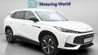 Used MG HS Trophy 170 HP (125 kW) 2025 White SUV