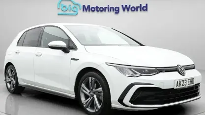 Used VW Golf VIII R-line 150 HP (110 kW) 2023 White Hatchback