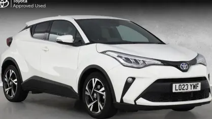 Used Toyota C-HR Design 122 HP (89 kW) 2023 White SUV