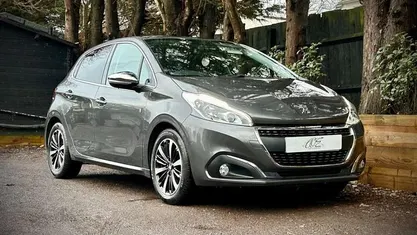 Grey Used 2018 Peugeot 208 S Hatchback | £7,490 (Fair price)