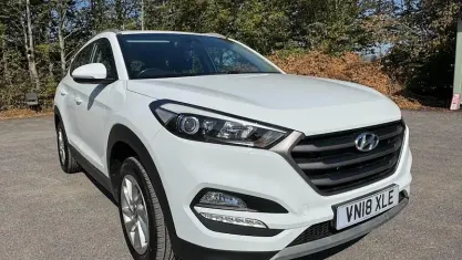 Used Hyundai Tucson SE 132 HP (97 kW) 2018 White SUV