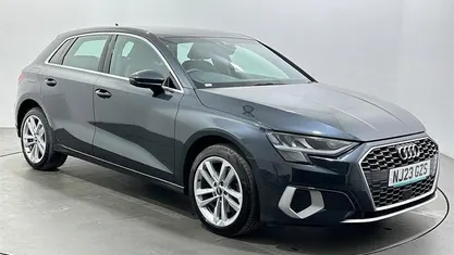 Used Audi A3 Sportback e-tron Sport 204 HP (150 kW) 2025 Hatchback