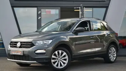 Used VW T-Roc SE 116 HP (85 kW) 2019 Grey SUV