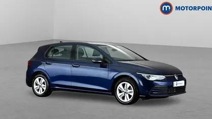 Used VW Golf VIII Life 150 HP (110 kW) 2024 Blue Hatchback