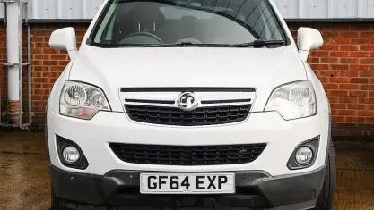 Käytetty Vauxhall Antara 163 HP (119 kW) 2014 Katumaasturi