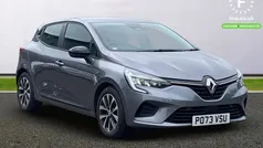 Used 2022 Renault Clio V Evolution Hatchback | £14,699 (Good price)
