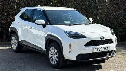 Used Toyota Yaris Hybrid 116 HP (85 kW) 2026 Estate