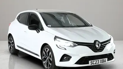 Used Renault Clio Techno 90 HP (66 kW) 2023 White Hatchback