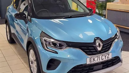 Used Renault Captur Iconic 140 HP (102 kW) 2021 SUV