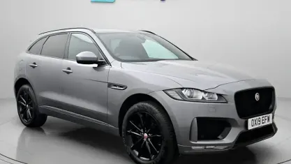 Used Jaguar F-Pace Chequered Flag 180 HP (132 kW) 2019 Grey SUV