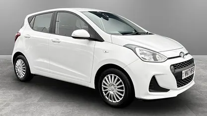 Used Hyundai i10 SE 67 HP (49 kW) 2020 Hatchback