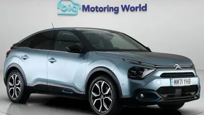Usado Citroën e-C4 Shine 100 kW (136 CV) 2021 Azul Utilitario