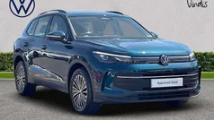 Used 2025 VW Tiguan Life SUV | £32,409 (Fair price)
