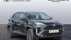 Black Used 2022 Toyota Yaris Cross Design SUV | £20,500 (Fair price)