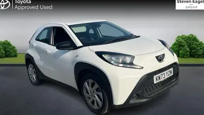 Used Toyota Aygo X PURE 72 HP (52 kW) 2025 SUV
