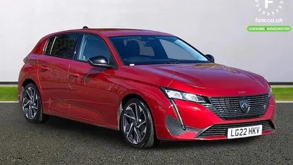 Used Peugeot 308 Allure Premium 131 HP (96 kW) 2022 Hatchback